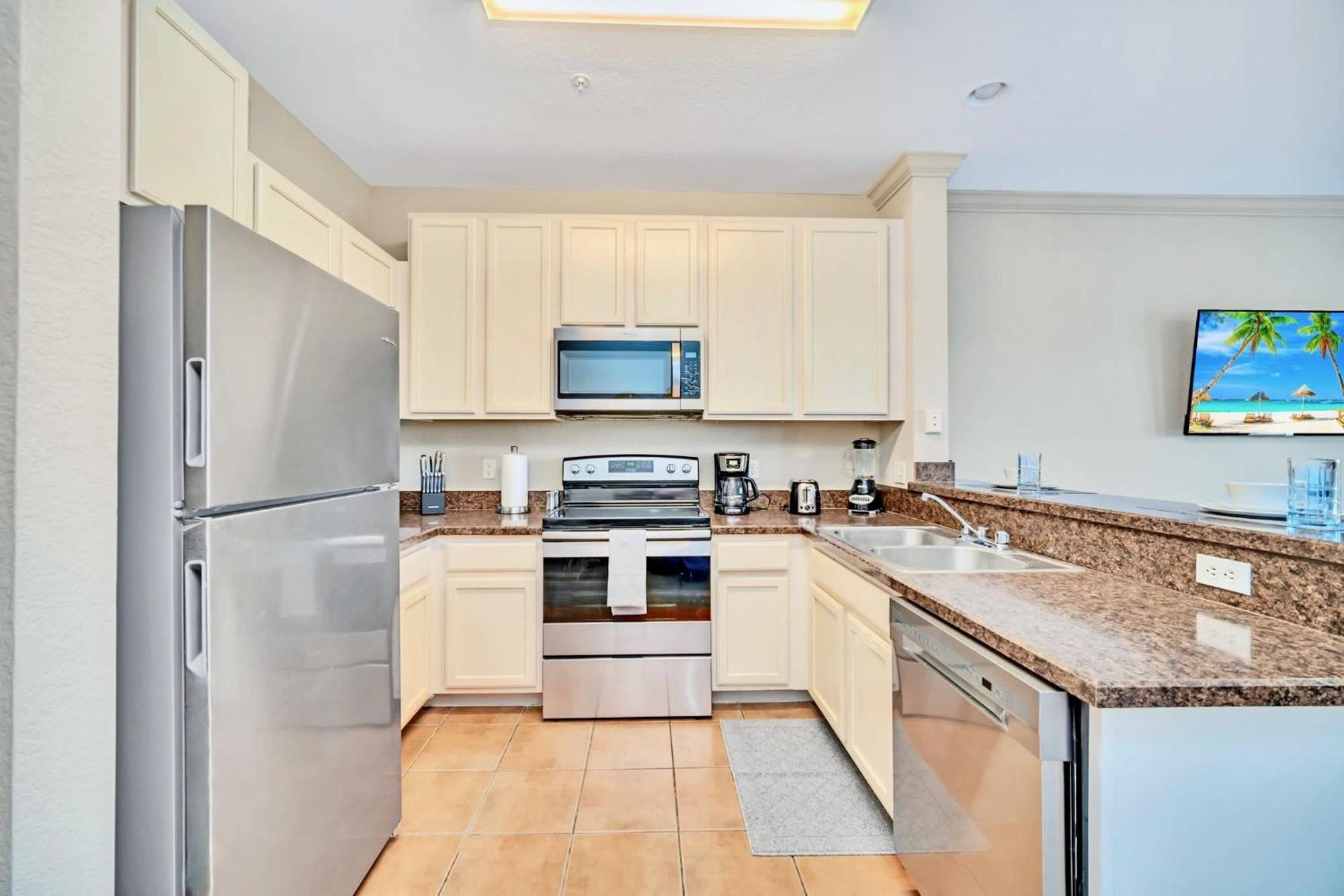 Bright 2Br Condo With Pool And Hot Tub - Near Disney! Orlando Exterior photo